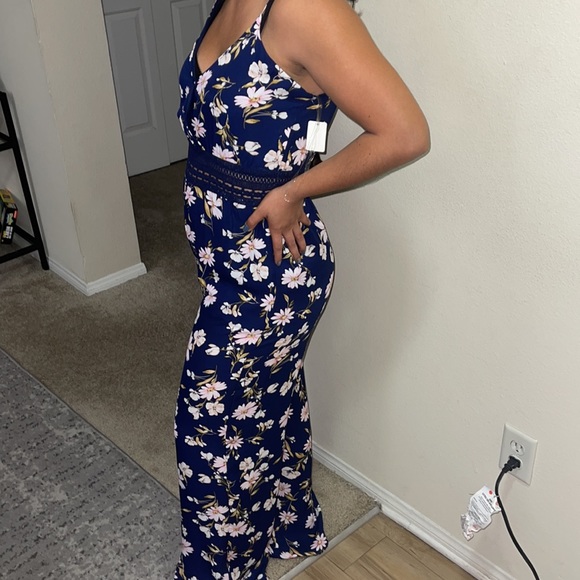 Romper - Picture 2 of 5